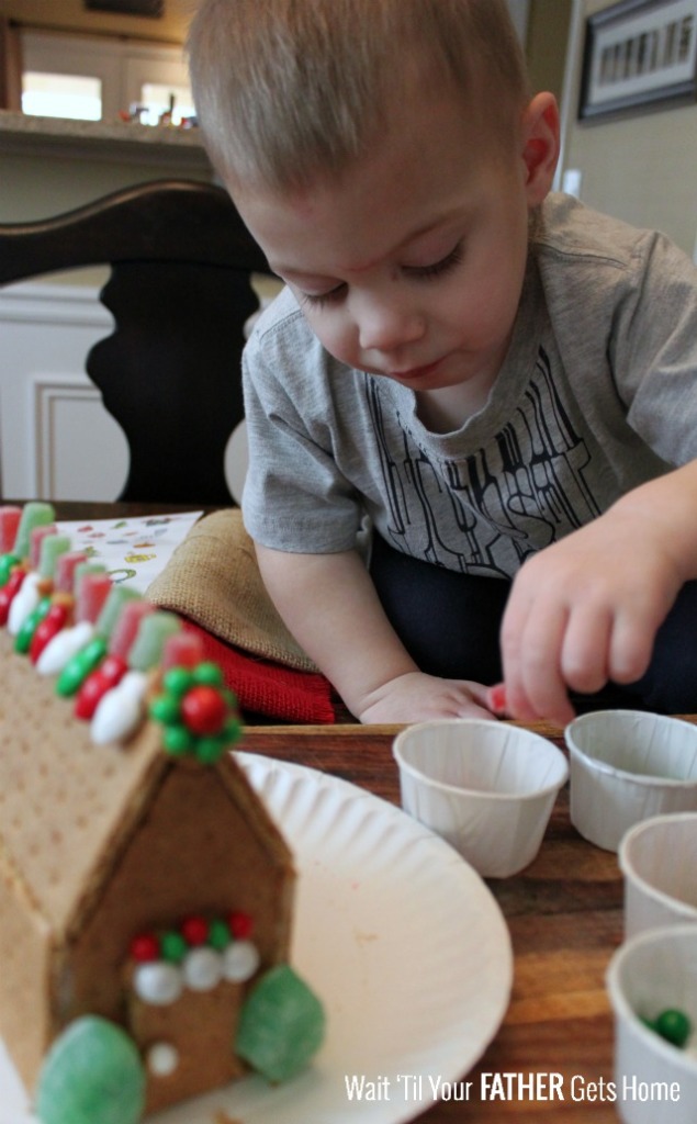 Graham Cracker Houses - Wait Til Your Father Gets Home